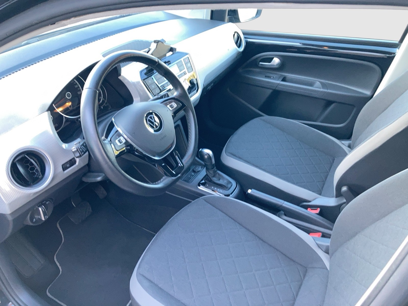 Fahrzeugabbildung Volkswagen e-up! Style Plus RFK SH