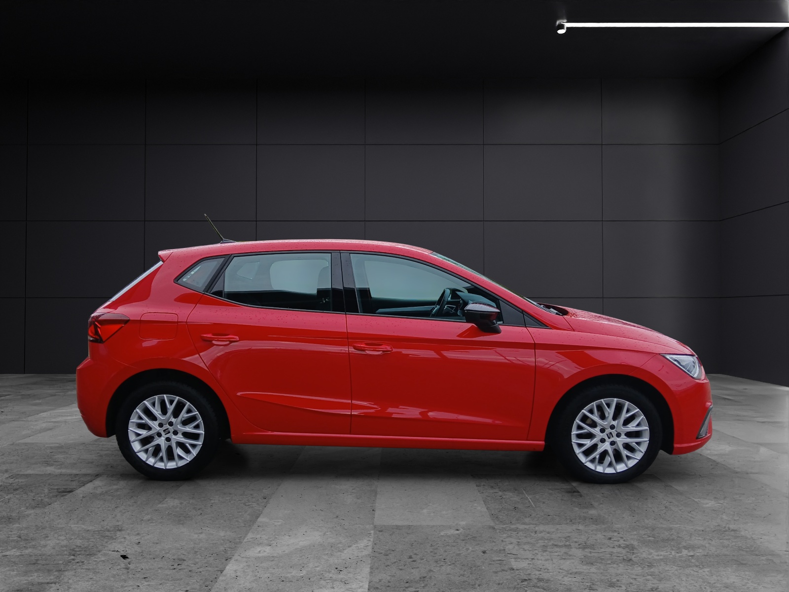 Fahrzeugabbildung SEAT Ibiza TSI FR-Line DSG LED Navi AID GRA PDC SH