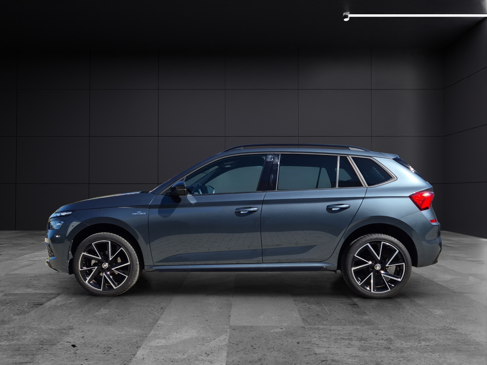 Fahrzeugabbildung SKODA Kamiq TSI Monte Carlo LED Navi Pano AID RFK SH beheiz FS 18