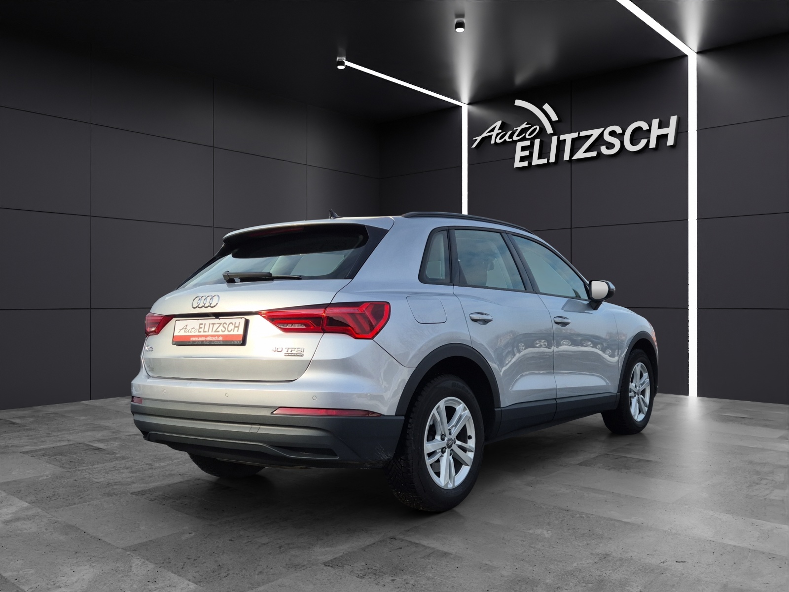 Fahrzeugabbildung Audi Q3 40 TFSI quattro S-tronic Standhzg. Matrix Navi AVC ACC RFK SH