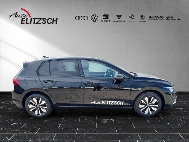 Fahrzeugabbildung Volkswagen Golf VIII 1.0 TSI Move Kamera