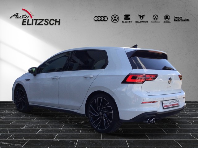Fahrzeugabbildung Volkswagen Golf VIII GTD DSG Standhzg. Matrix Navi Leder AID ACC RFK HUD SH