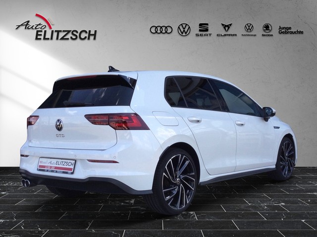Fahrzeugabbildung Volkswagen Golf VIII GTD DSG Standhzg. Matrix Navi Leder AID ACC RFK HUD SH