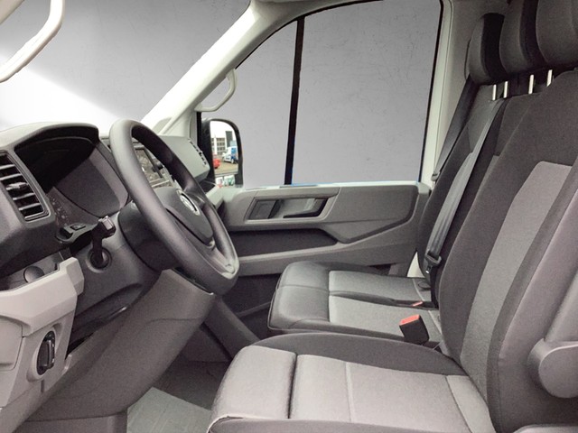 Fahrzeugabbildung Volkswagen Crafter Kasten 35 MR HD Klima RFK DAB GRA