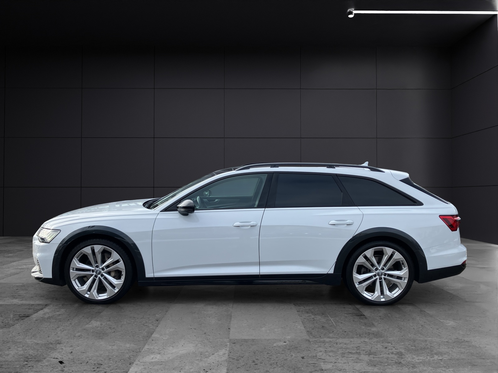Fahrzeugabbildung Audi A6 Allroad 50 TDI Matrix Pano ACC B&O Navi DAB Head-up Tiptronic