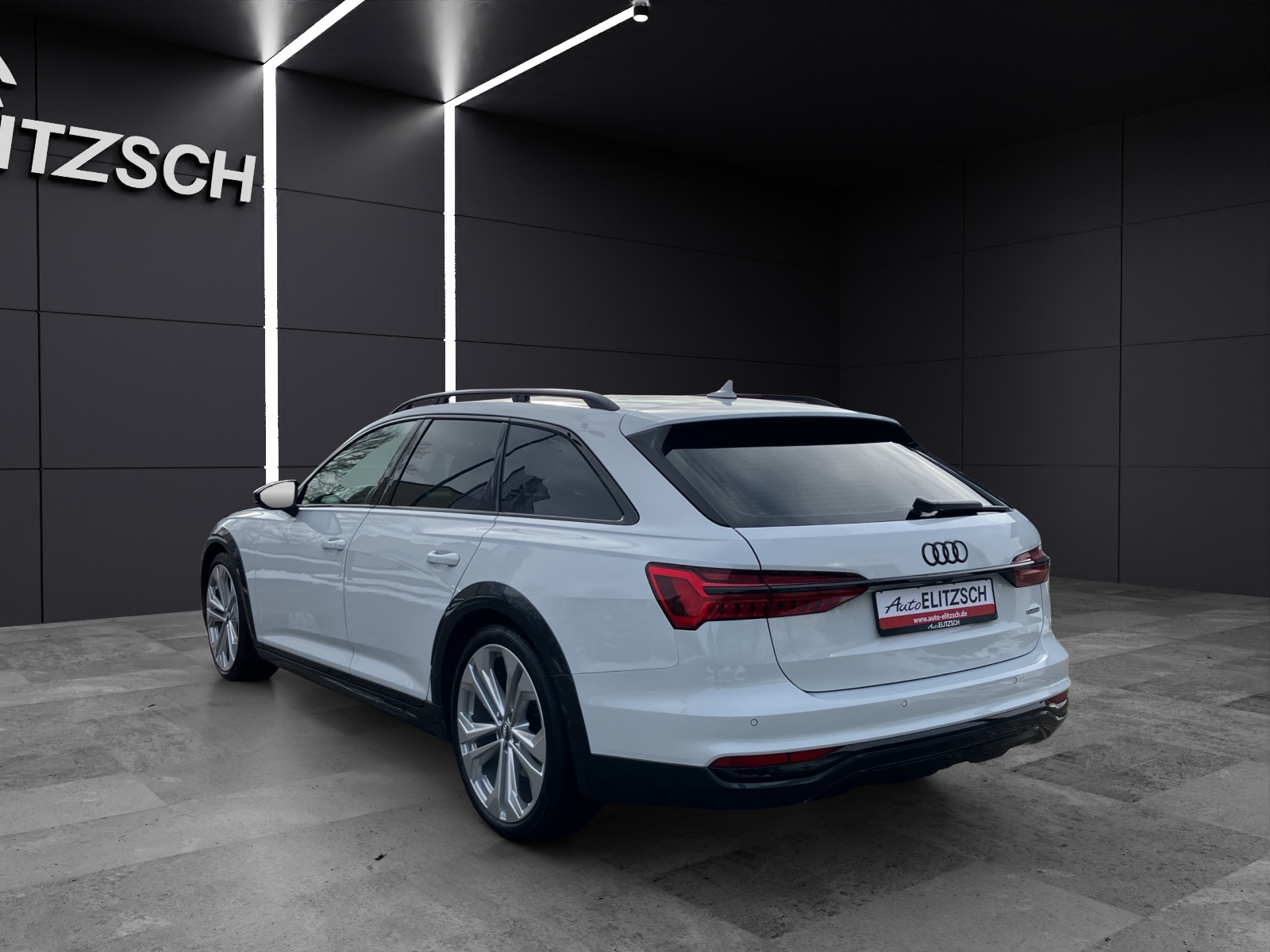 Fahrzeugabbildung Audi A6 Allroad 50 TDI Matrix Pano ACC B&O Navi DAB Head-up Tiptronic