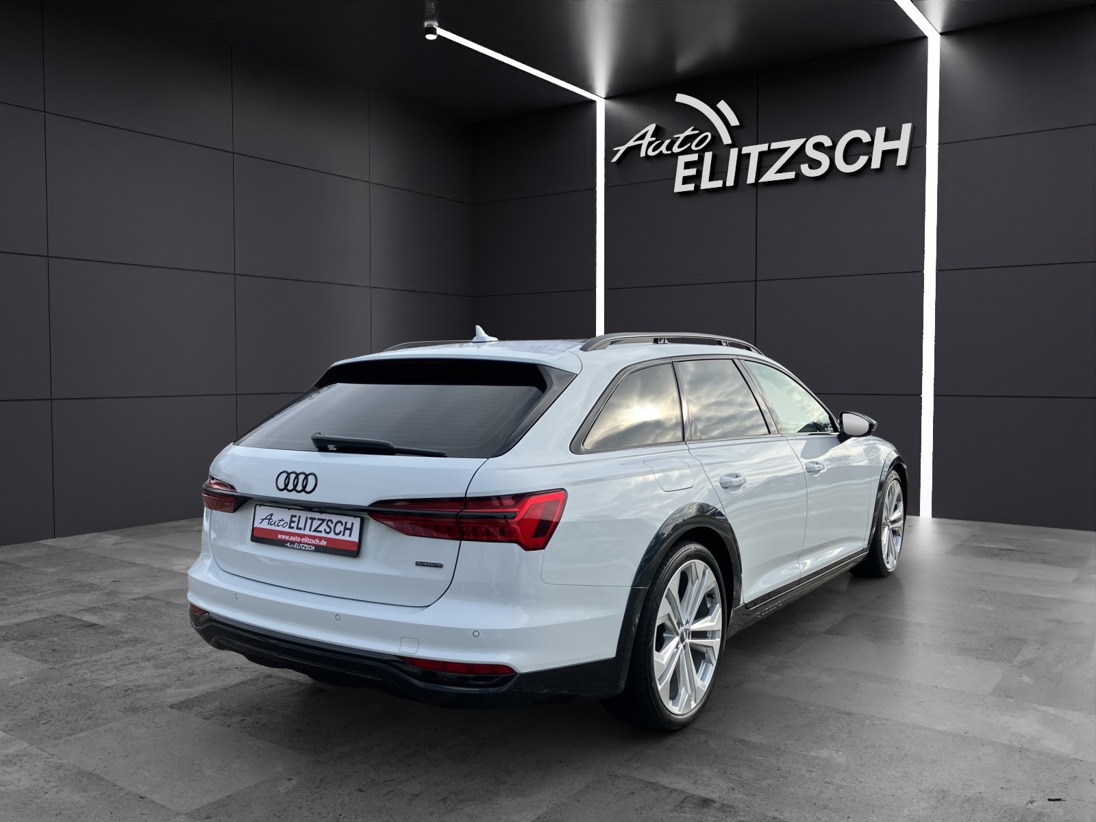 Fahrzeugabbildung Audi A6 Allroad 50 TDI Matrix Pano ACC B&O Navi DAB Head-up Tiptronic