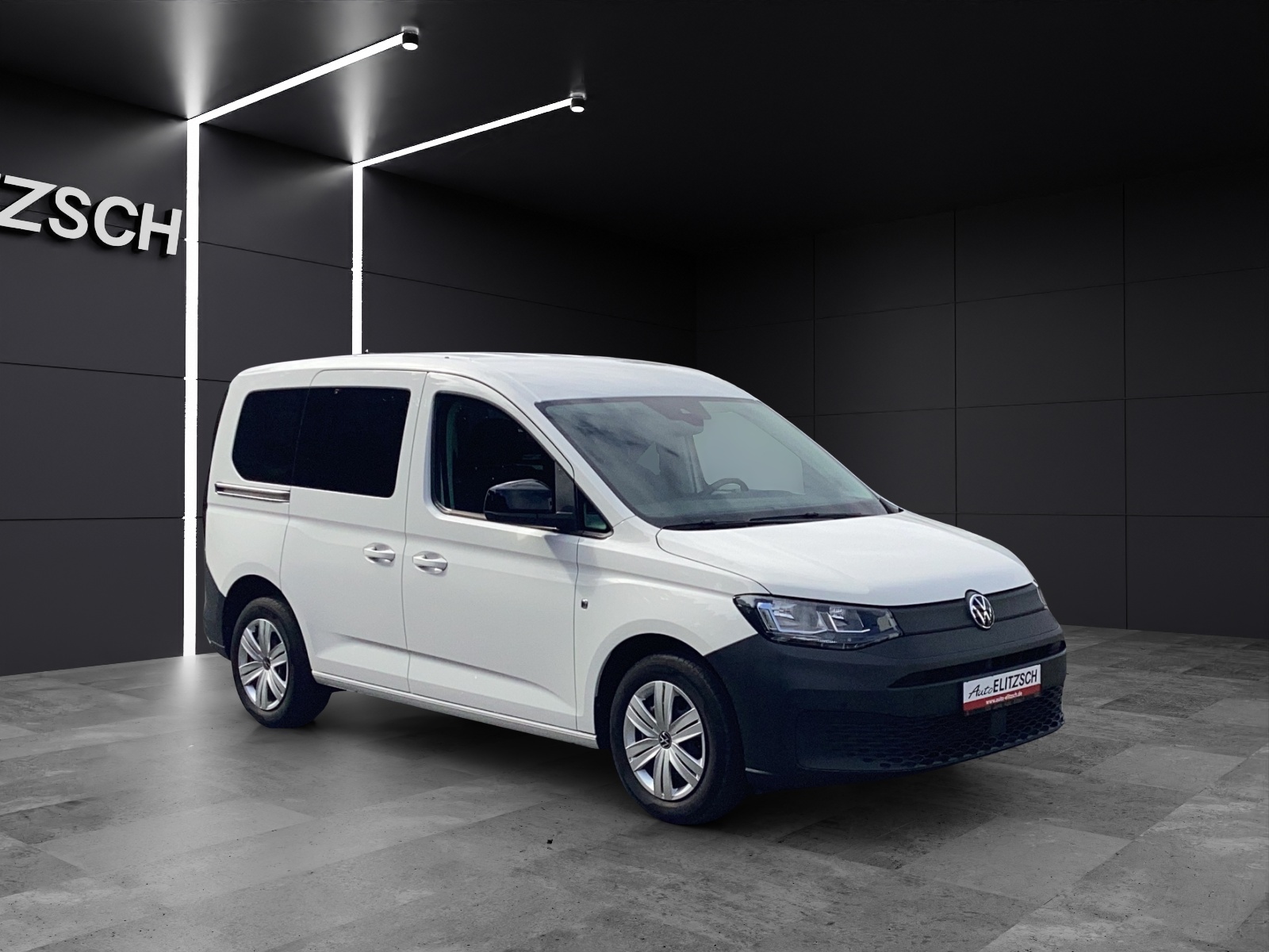 Fahrzeugabbildung Volkswagen Caddy Kombi TSI 5-Sitze DSG NAVI RÜCK MFL