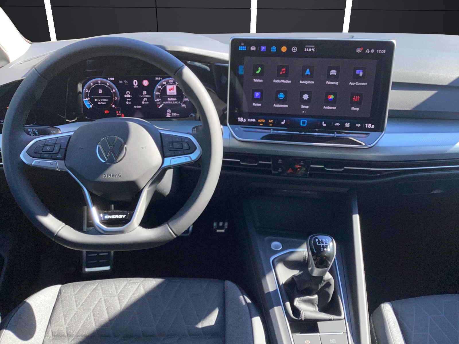 Fahrzeugabbildung Volkswagen Golf eTSI Energy LED readyToDiscover