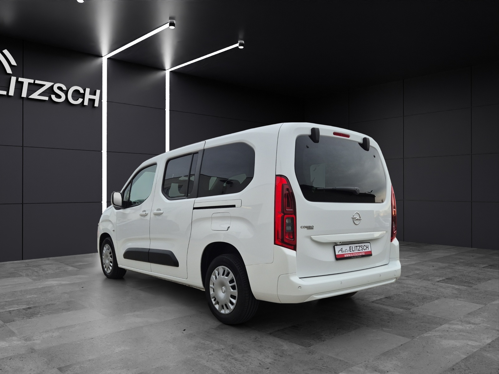 Fahrzeugabbildung Opel Combo Life Edition XL Kamera LHZ AppConnect DAB