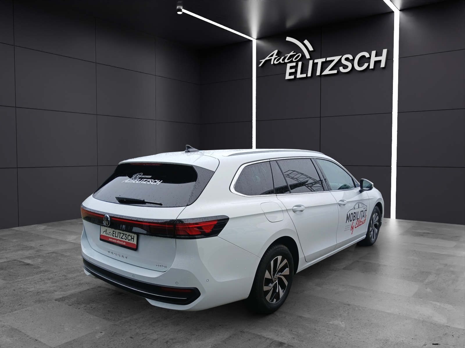 Fahrzeugabbildung Volkswagen Passat eTSI Business DSG LED Navi AID HUD ACC PDC SH LM