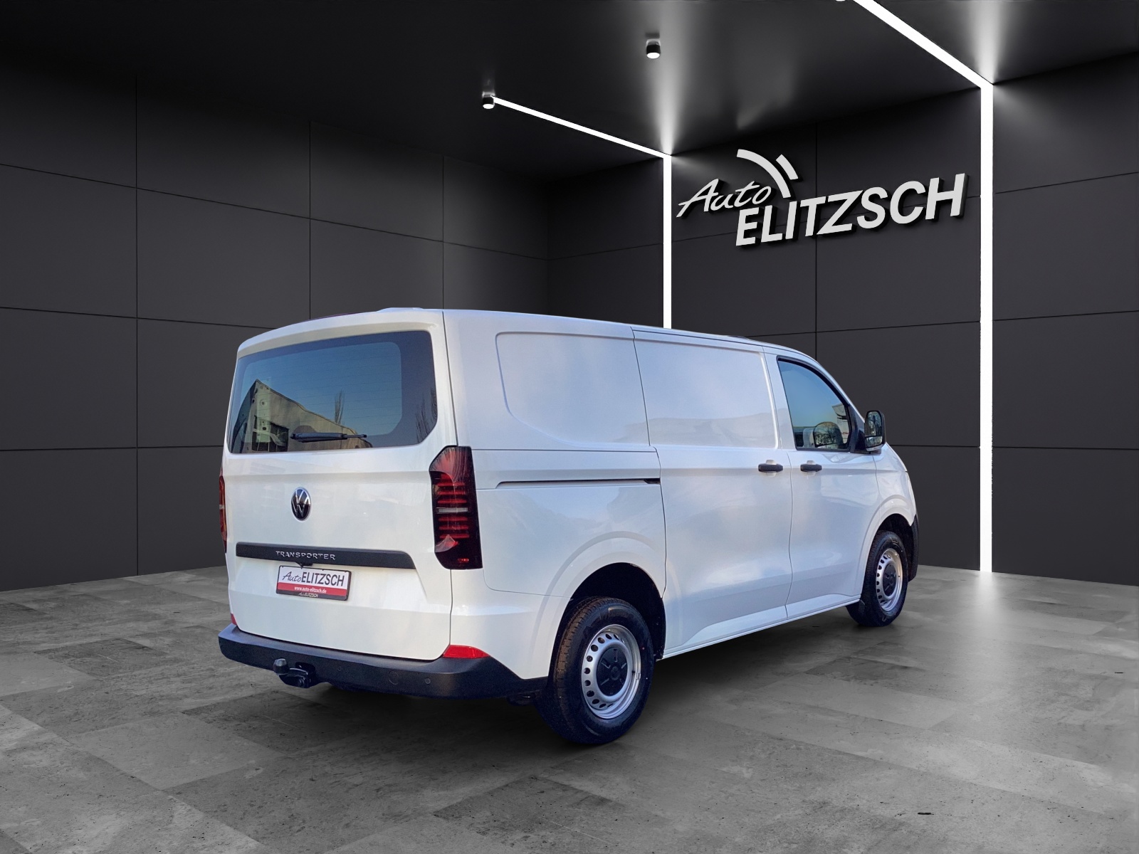Fahrzeugabbildung Volkswagen T7 Transporter TDI Kasten AHK KLIMA LaneAssist RearView SideAssist