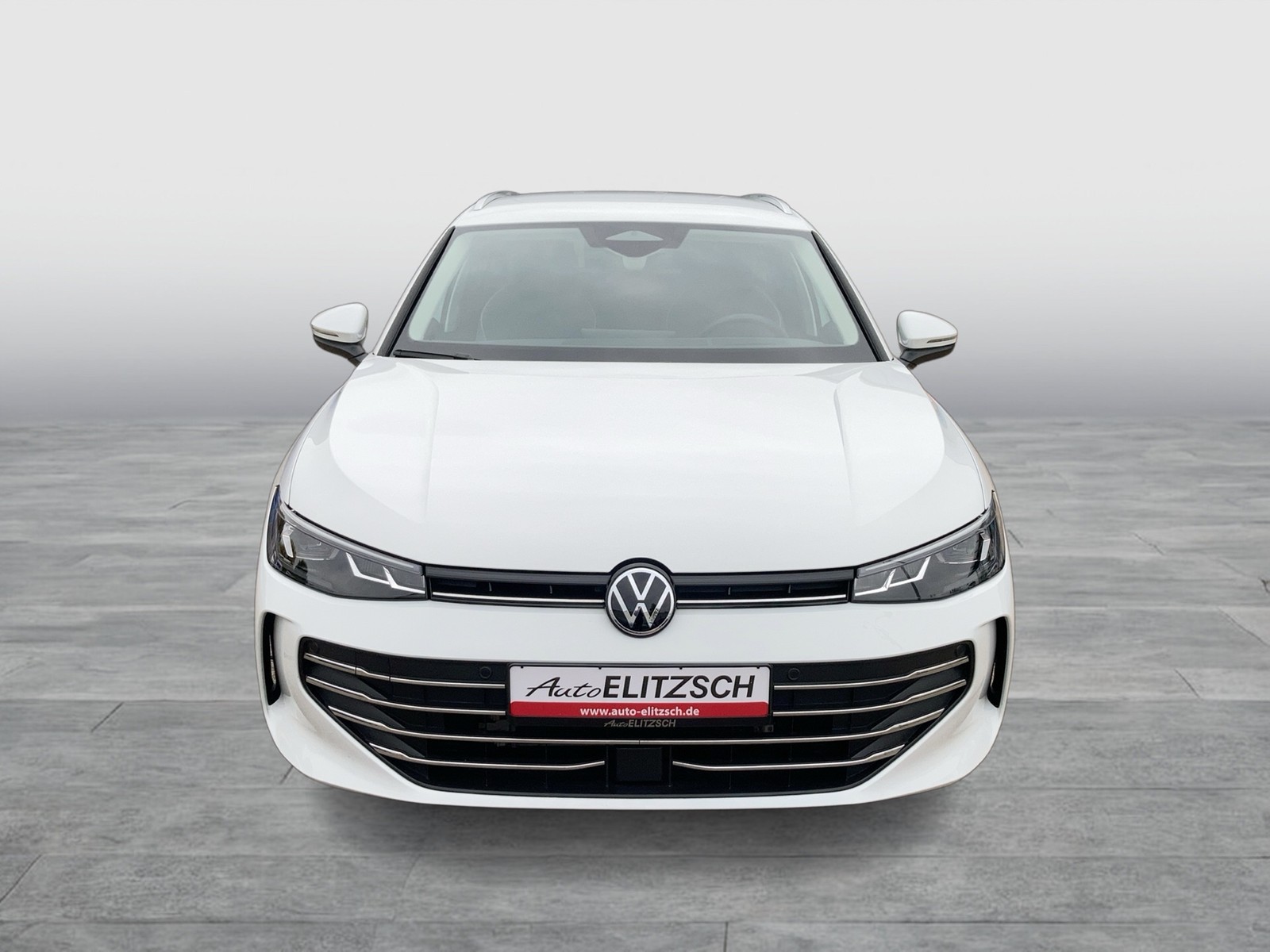 Fahrzeugabbildung Volkswagen Passat Variant eTSI Business DSG LED Navi AID HUD ACC RFK SHZ