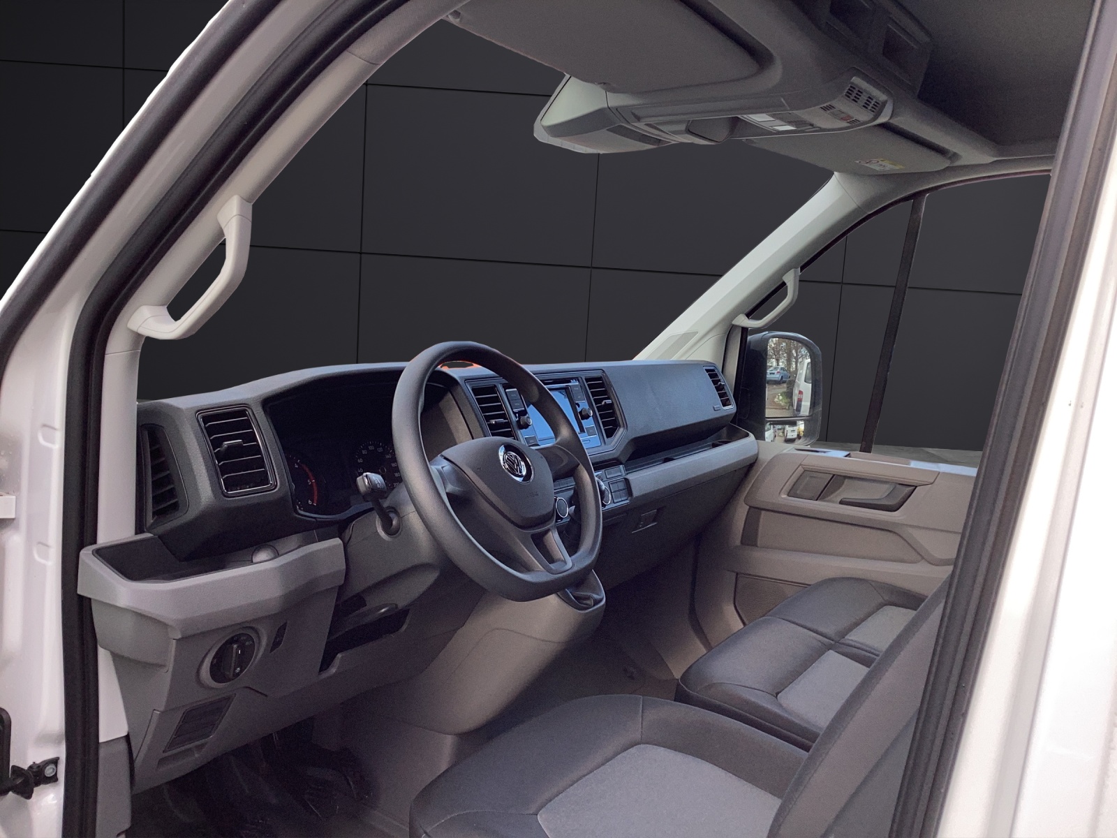 Fahrzeugabbildung Volkswagen Crafter Kasten 35 LR HD FWD Klima RFK DAB GRA