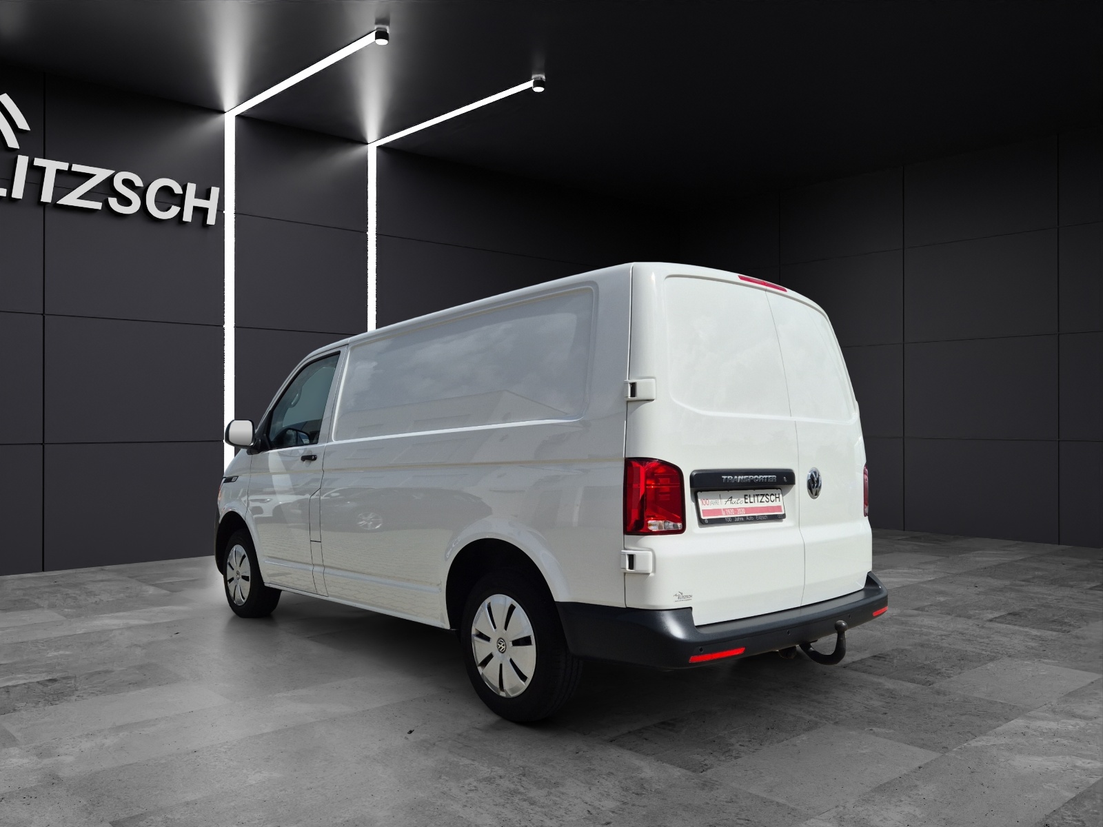 Fahrzeugabbildung Volkswagen T6 Transporter T6.1 TDI Kasten STANDHZG AHK LED KLIMA GRA PDC SH