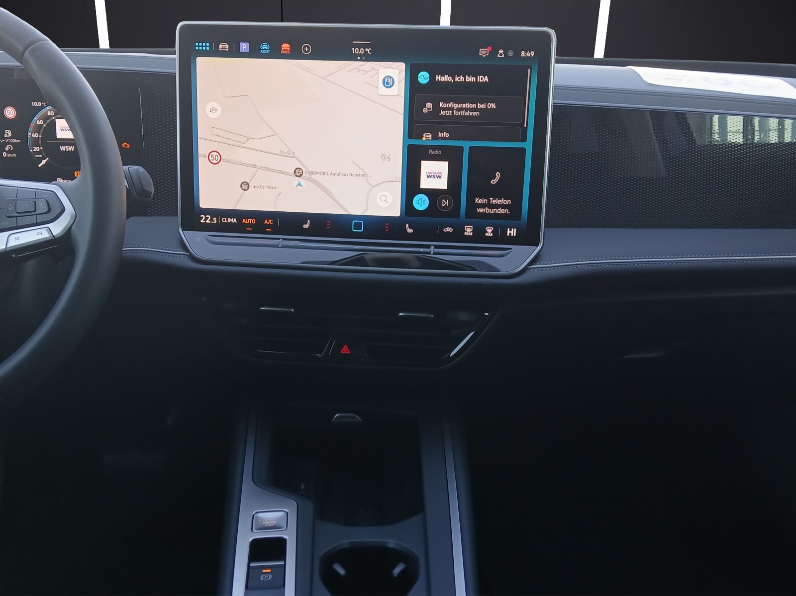 Fahrzeugabbildung Volkswagen Passat Variant Business AHZV NAVI DAB ACC