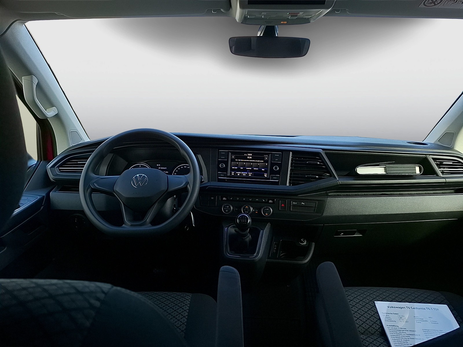 Fahrzeugabbildung Volkswagen T6 California T6.1 TDI Beach-Tour Standhzg. LED AHK CarPlay GRA PDC SH
