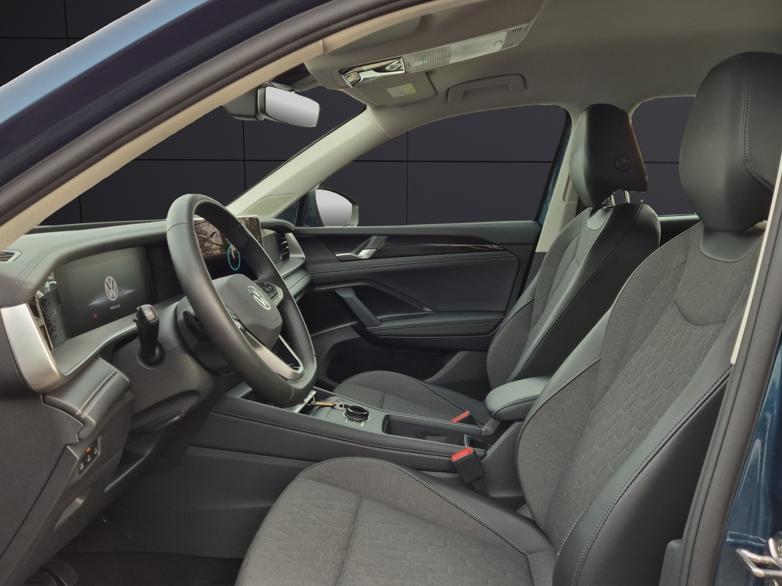 Fahrzeugabbildung Volkswagen Tayron TDI Life DSG 4M Matrix 7-Si. AHK Navi AID ACC RFK SH 18