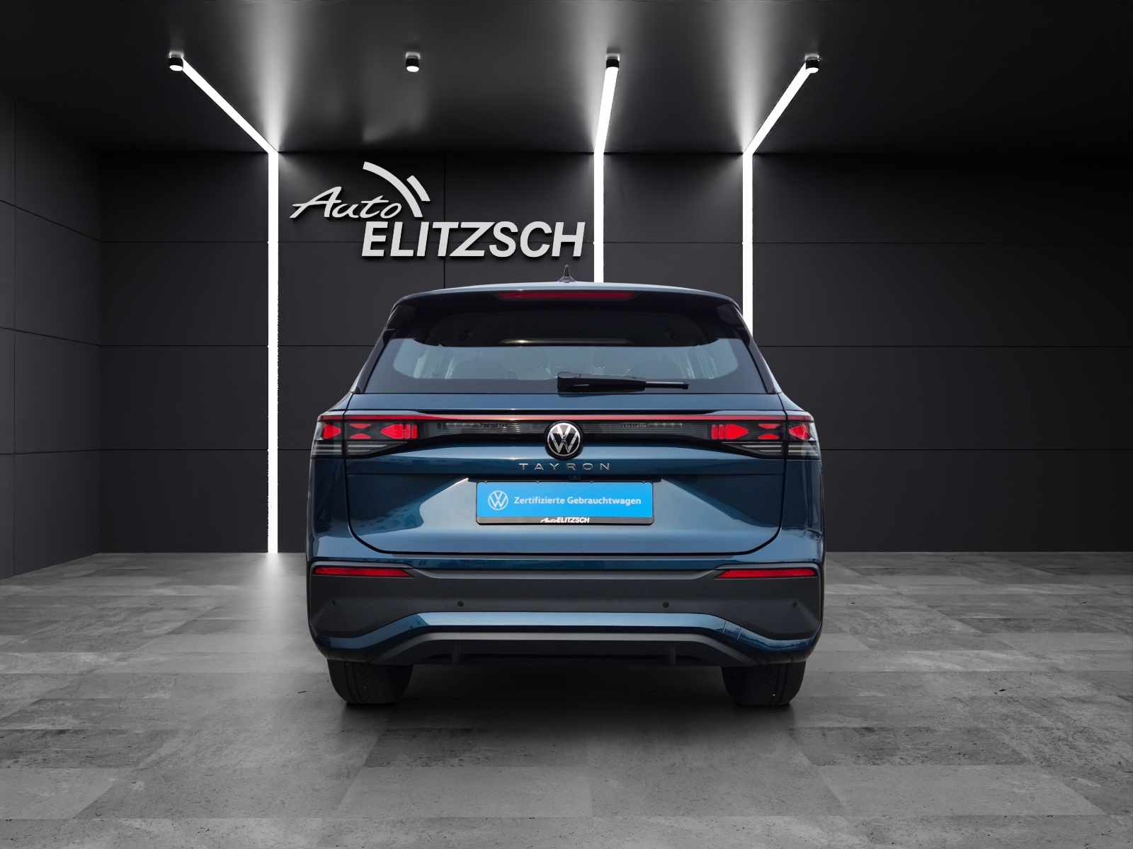 Fahrzeugabbildung Volkswagen Tayron TDI Life DSG 4M Matrix 7-Si. AHK Navi AID ACC RFK SH 18