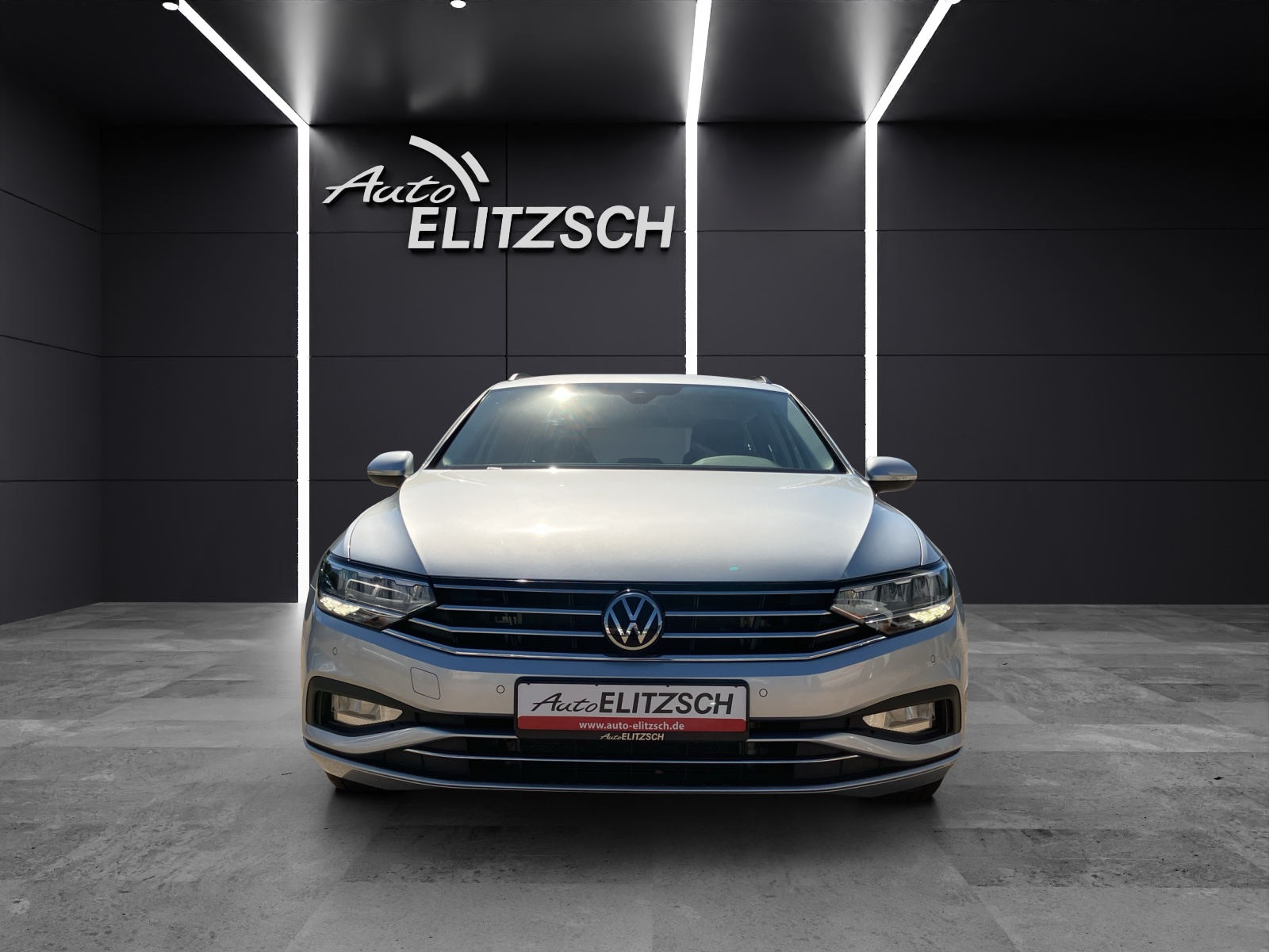 Fahrzeugabbildung Volkswagen Passat Variant TDI Business DSG LED Navi ACC RFK AHK SH