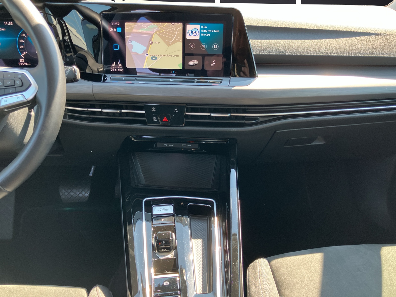 Fahrzeugabbildung Volkswagen Golf VIII Variant TDI Style DSG LEDplus Navi AID ACC PDC SH