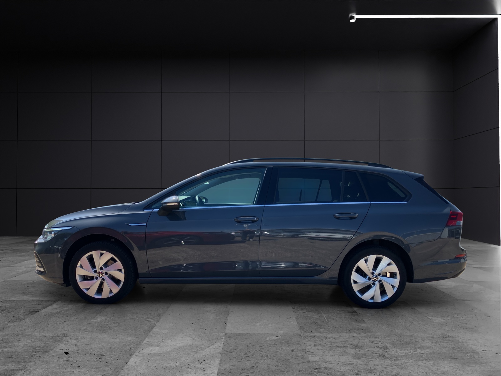 Fahrzeugabbildung Volkswagen Golf VIII Variant TDI Style DSG LEDplus Navi AID ACC PDC SH