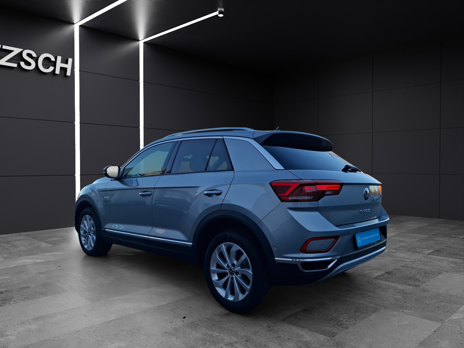 Fahrzeugabbildung Volkswagen T-Roc TDI Style DSG LEDplus Navi AID ACC RFK SH