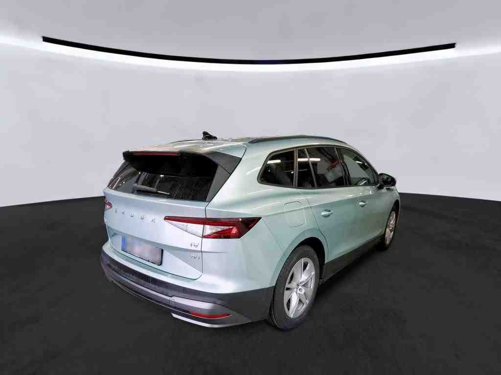 Fahrzeugabbildung SKODA Enyaq 60 Loft LED AHK Navi ACC RFK WP SH