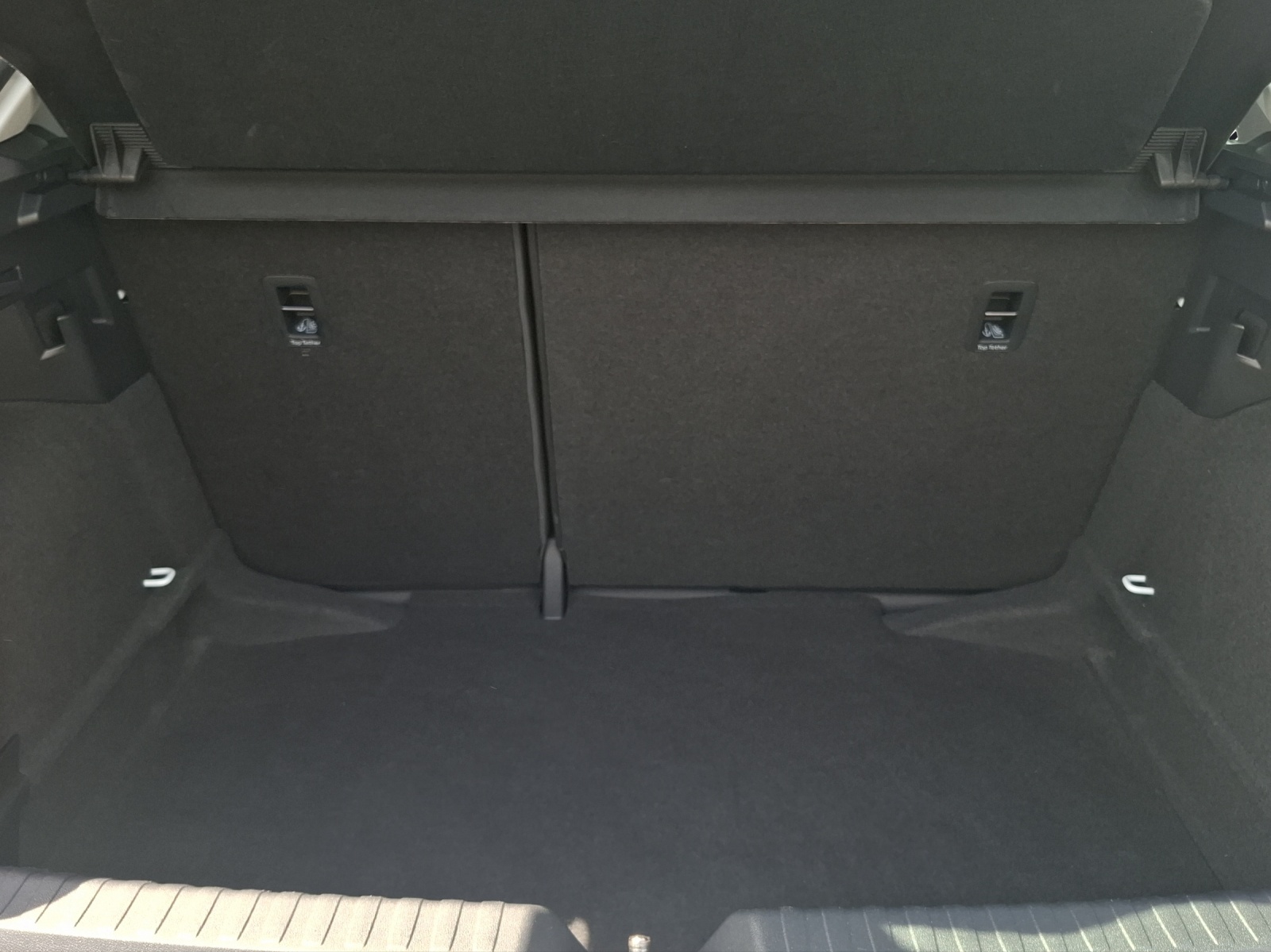 Fahrzeugabbildung Audi A1 Sportback 30 TFSI S-tronic LED Navi AVC GRA PDC SH