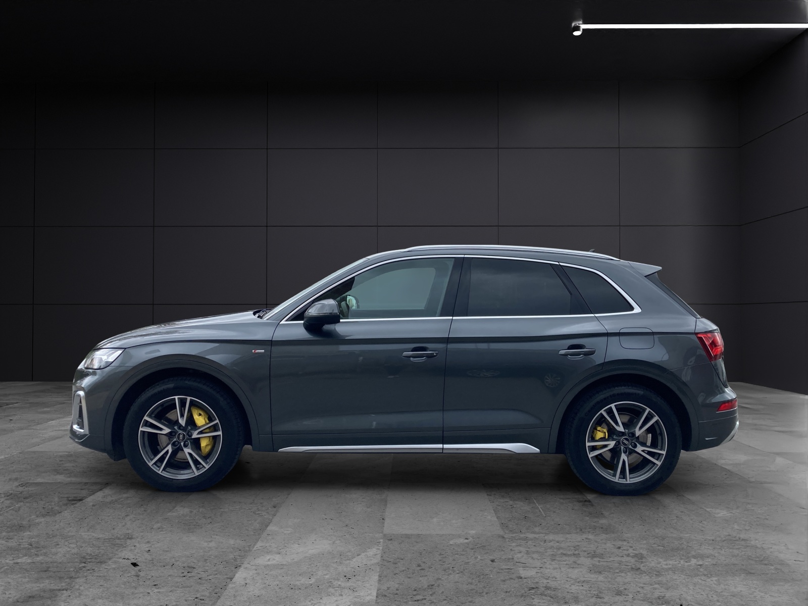 Fahrzeugabbildung Audi Q5 55 TFSI e quattro S-line