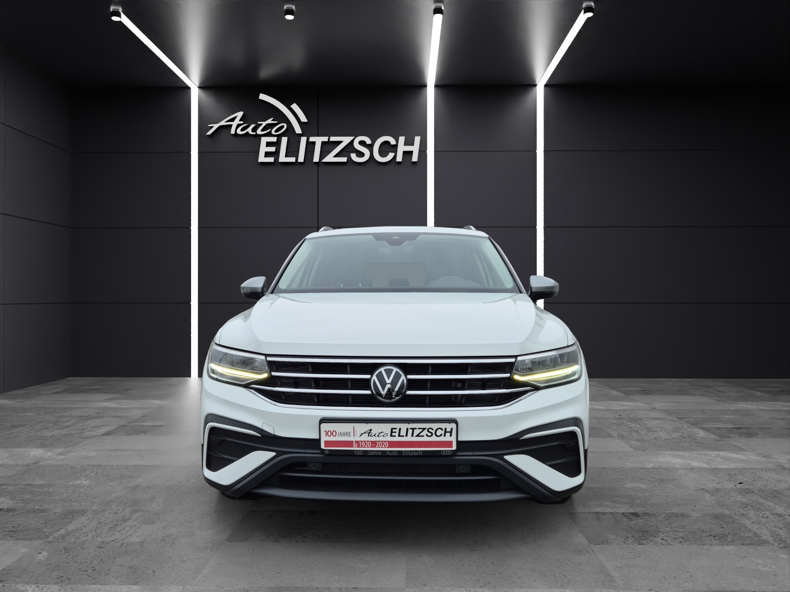 Fahrzeugabbildung Volkswagen Tiguan Allspace TDI LED AHK Navi AID ACC SH 18