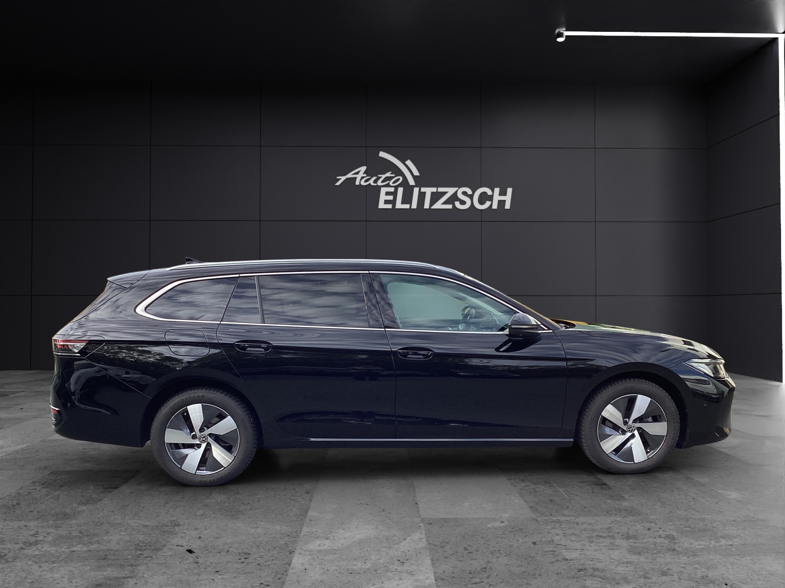 Fahrzeugabbildung Volkswagen Passat TDI DSG Elegance Matrix STH AHK AppCon Pano Leder AID ACC 360° Navi SH