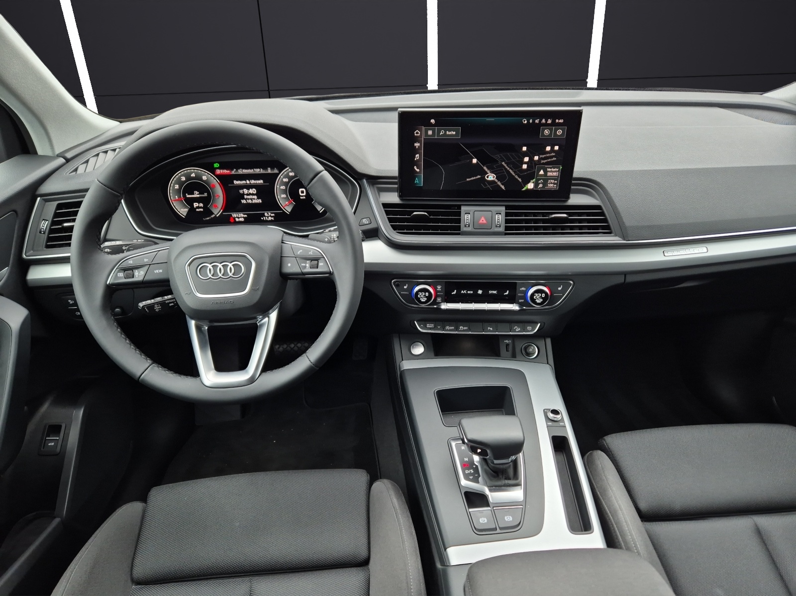 Fahrzeugabbildung Audi Q5 40 TFSI advanced quattro S-tronic STHZG Matrix AVC ACC RFK