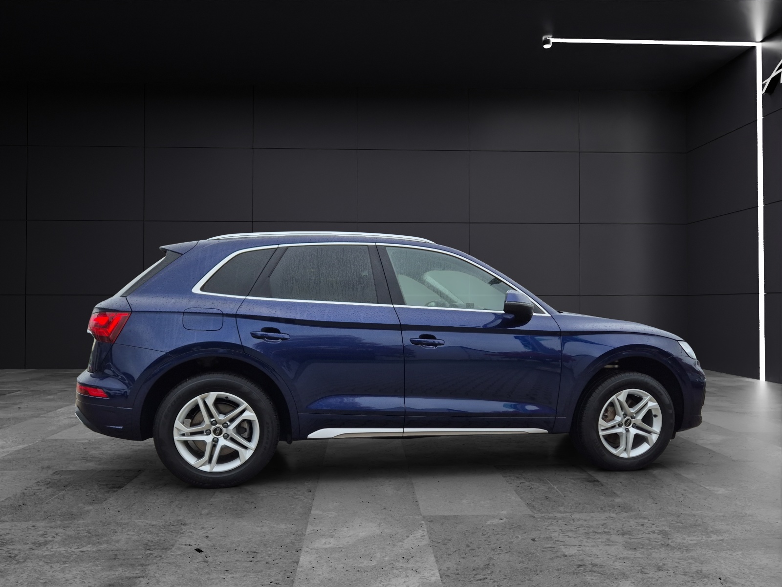 Fahrzeugabbildung Audi Q5 40 TFSI advanced quattro S-tronic STHZG Matrix AVC ACC RFK