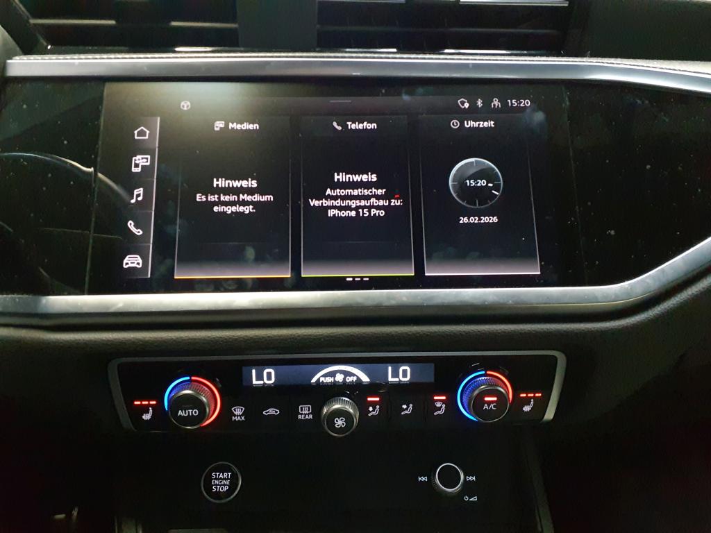 Fahrzeugabbildung Audi Q3 35 TFSI S-line S-tronic LED AVC APP ACC PDC SH