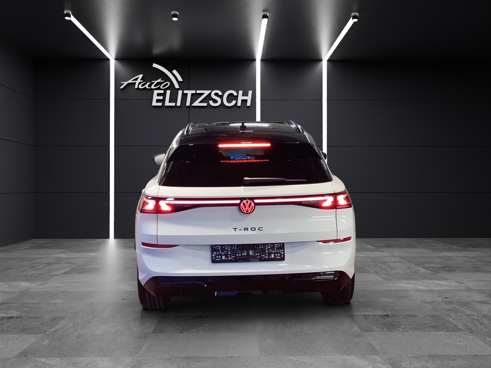 Fahrzeugabbildung Volkswagen T-Roc R-Line-Black-Style AHZV IQ.LIGHT SH H&K