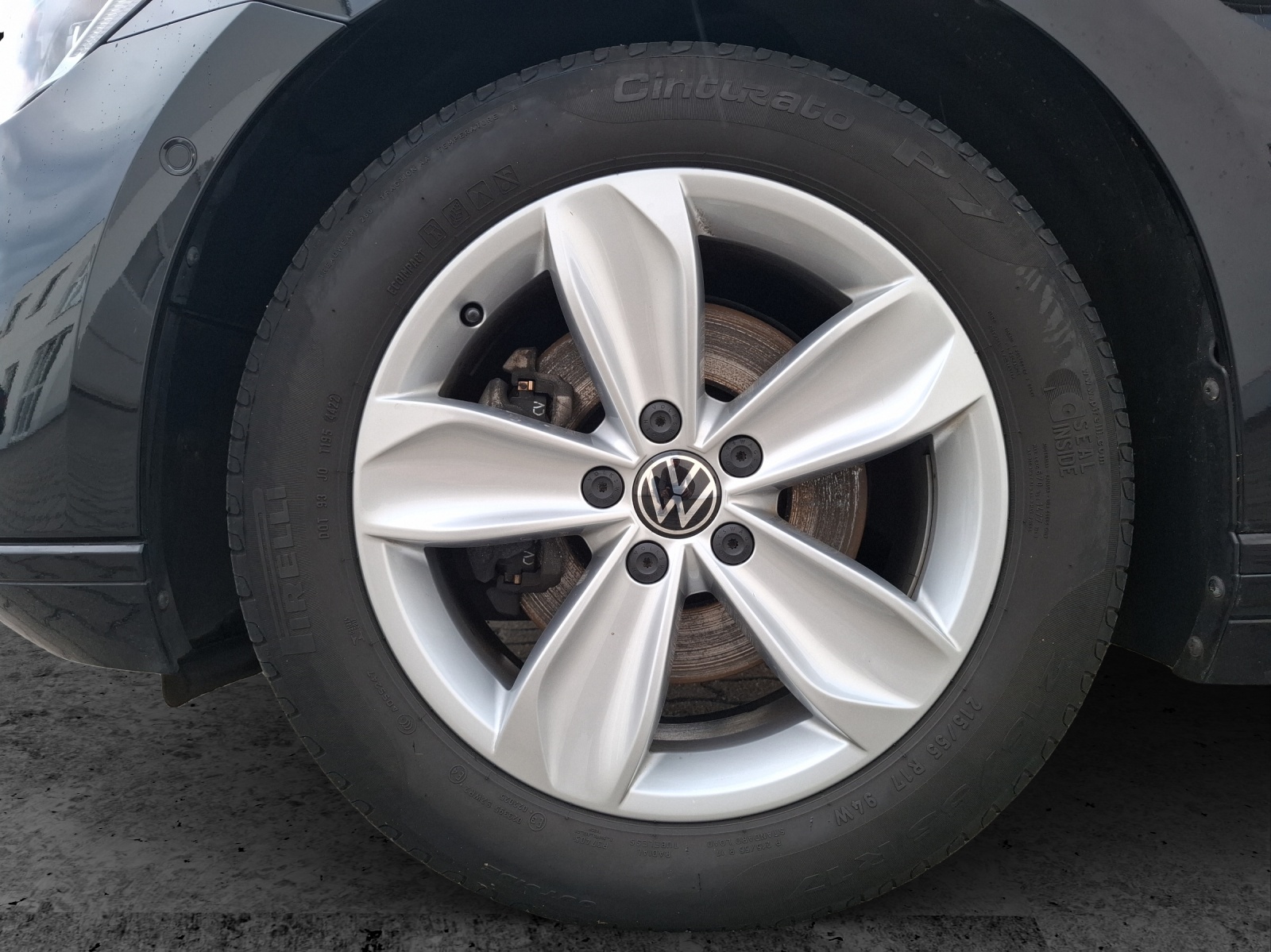 Fahrzeugabbildung Volkswagen Passat Variant TDI Business DSG 4M Standhzg. Matrix Navi AID ACC RFK SH