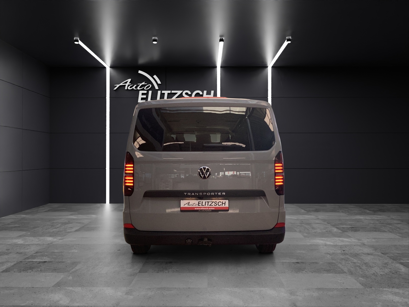 Fahrzeugabbildung Volkswagen Transporter Kombi TDI 81 kW LR AHK KLIMA ASSISTENZ PAKET