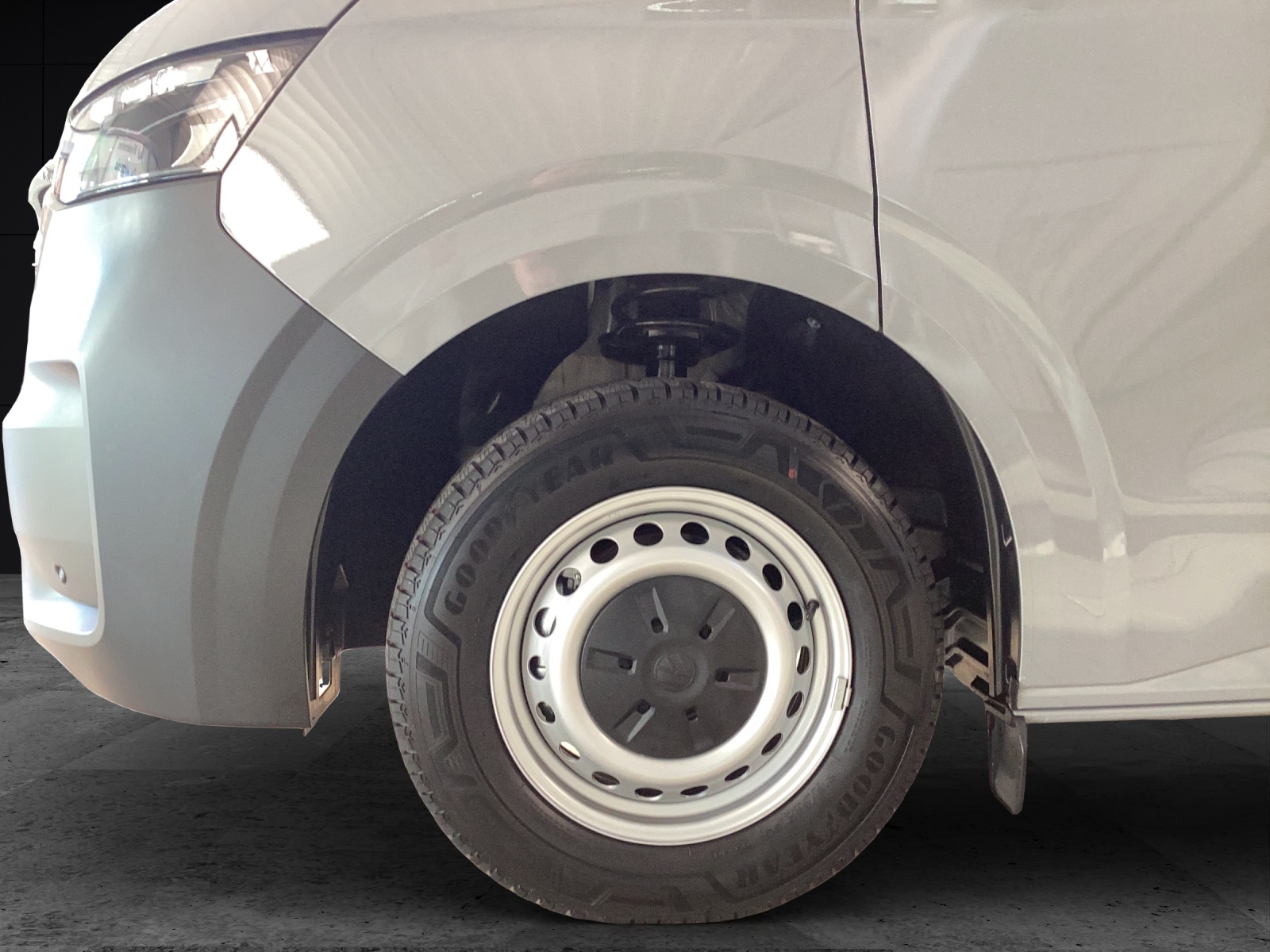 Fahrzeugabbildung Volkswagen Transporter Kombi TDI 81 kW LR AHK KLIMA ASSISTENZ PAKET