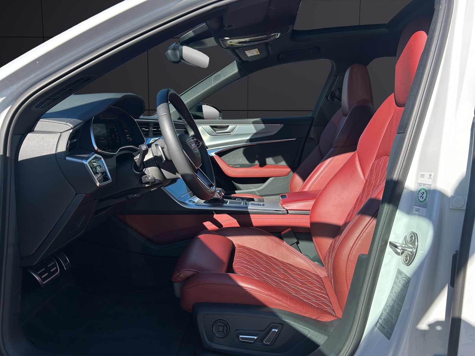 Fahrzeugabbildung Audi S6 Avant TDI quattro HD MATRIX AHZV PANO RFK ACC