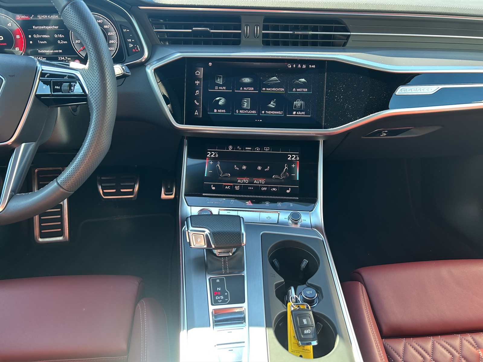 Fahrzeugabbildung Audi S6 Avant TDI quattro HD MATRIX AHZV PANO RFK ACC