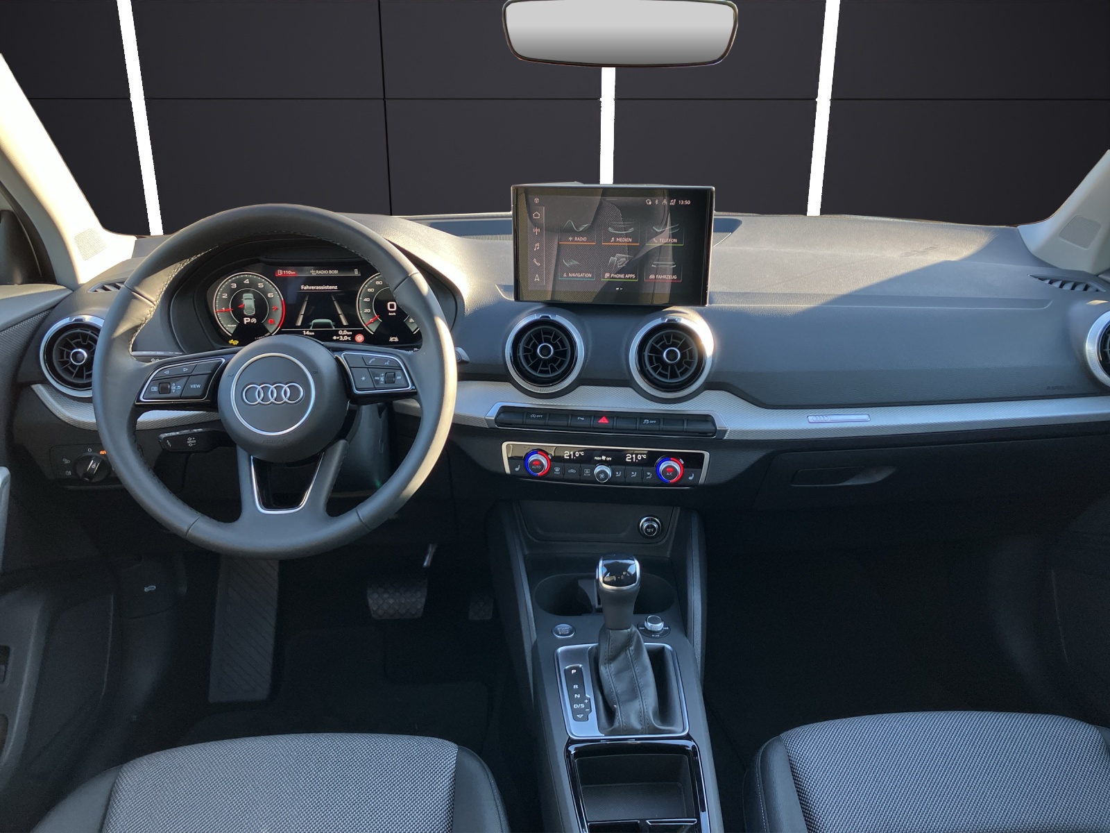 Fahrzeugabbildung Audi Q2 35 TFSI advanced LED NAVI