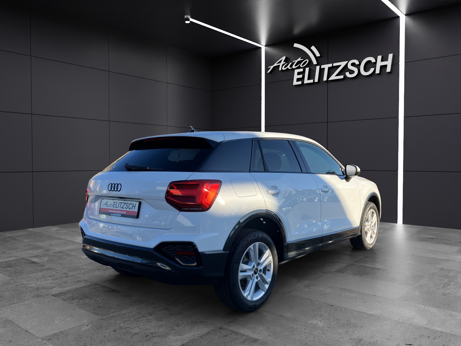 Fahrzeugabbildung Audi Q2 35 TFSI advanced LED NAVI