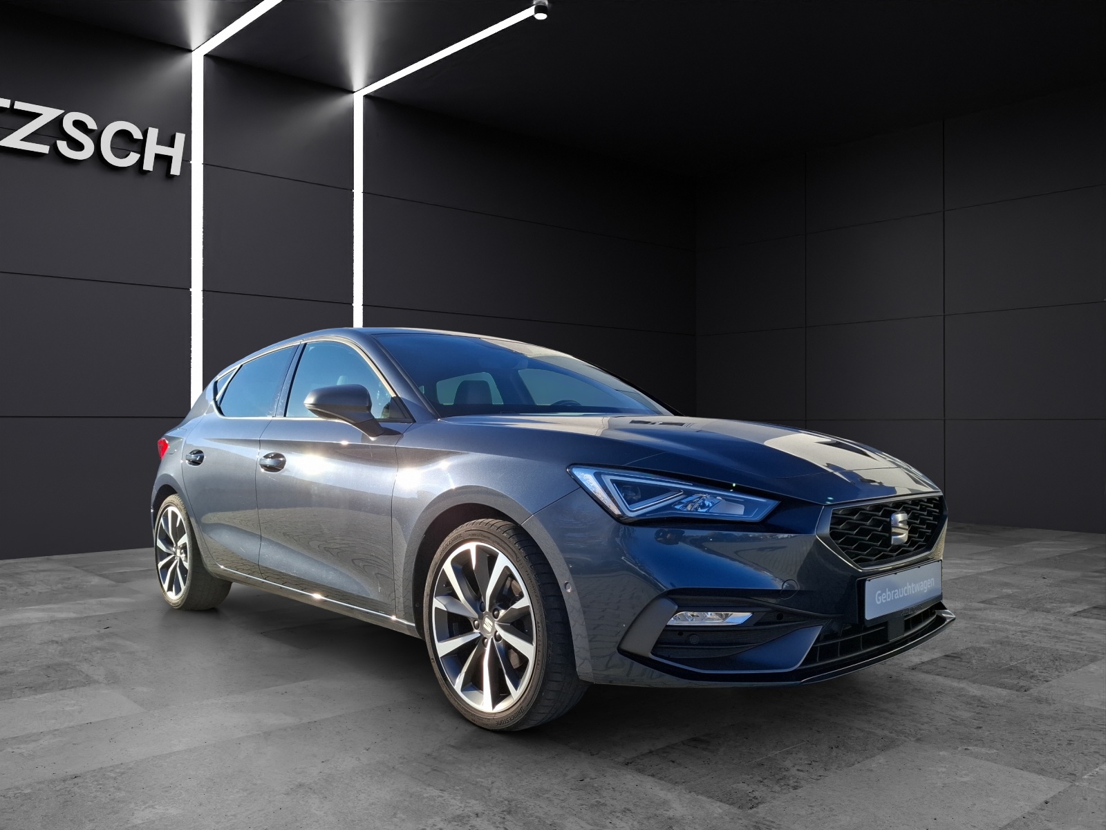 Fahrzeugabbildung SEAT Leon eTSI FR-Line DSG LED ACC Park-Assist SH 18