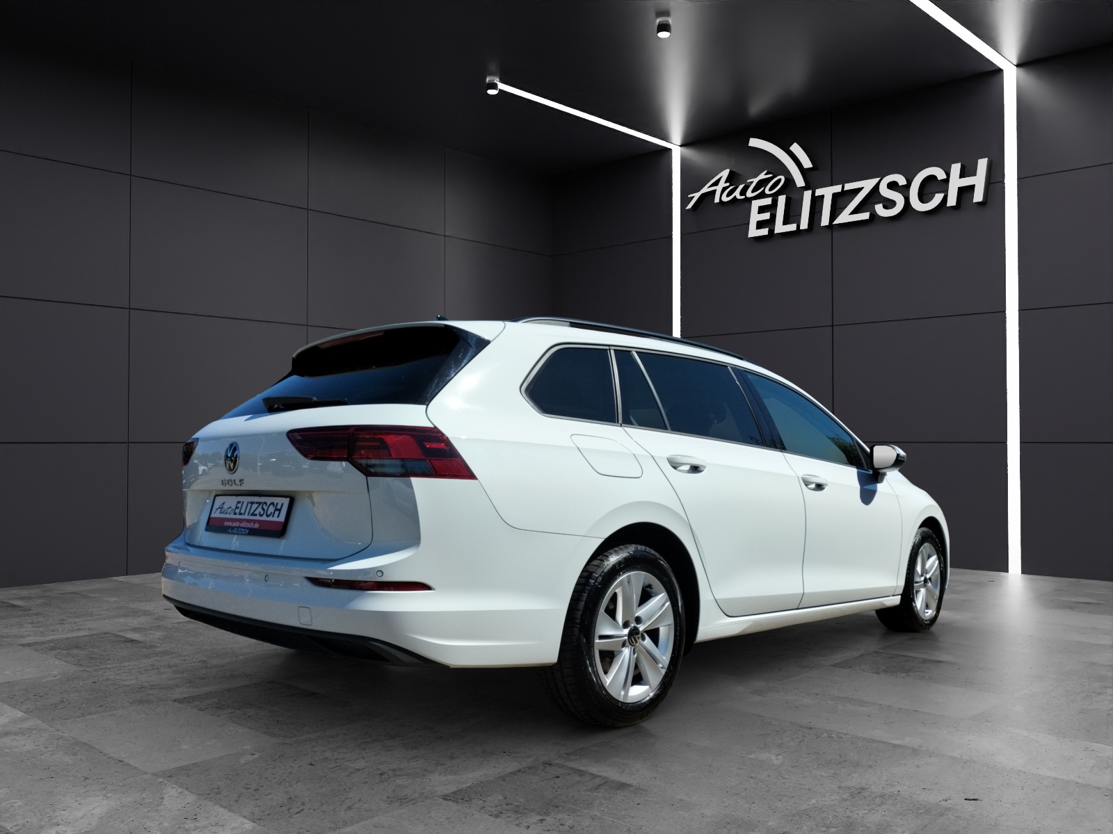 Fahrzeugabbildung Volkswagen Golf VIII Variant TDI Life LED Navi AID ACC PDC SH