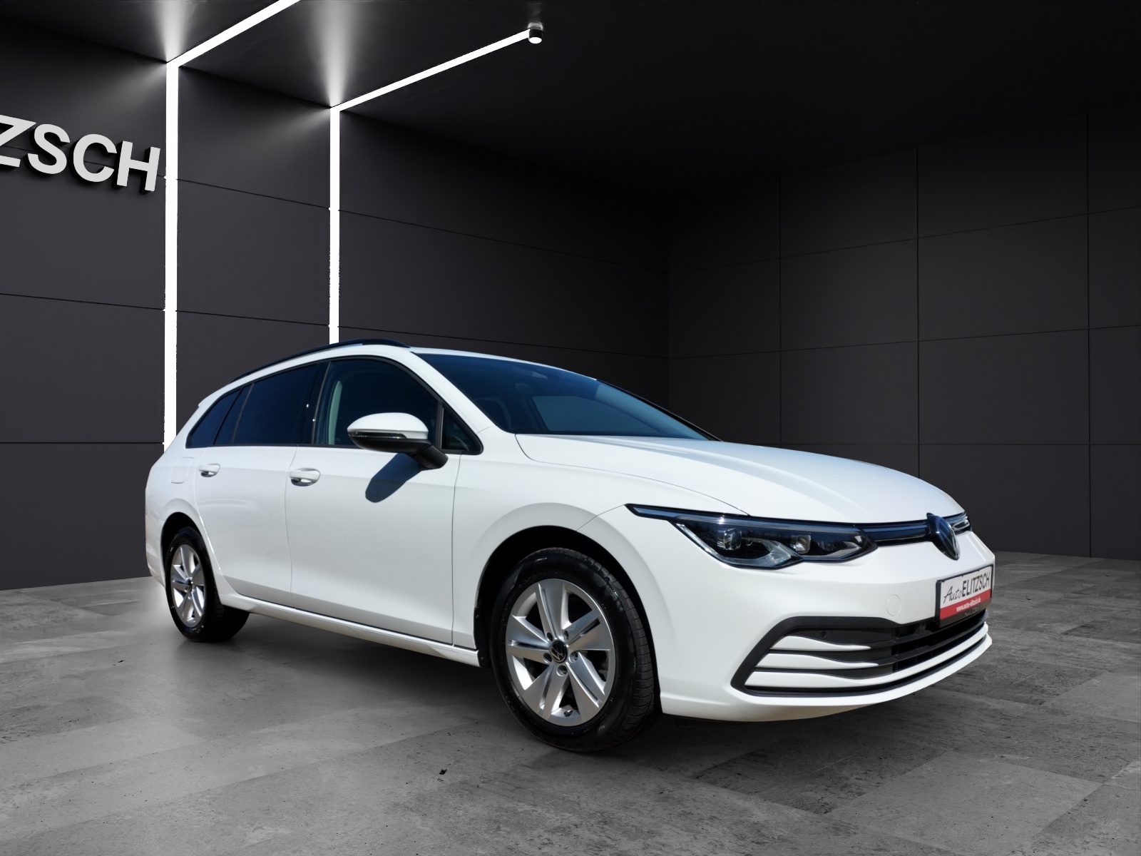 Fahrzeugabbildung Volkswagen Golf VIII Variant TDI Life LED Navi AID ACC PDC SH