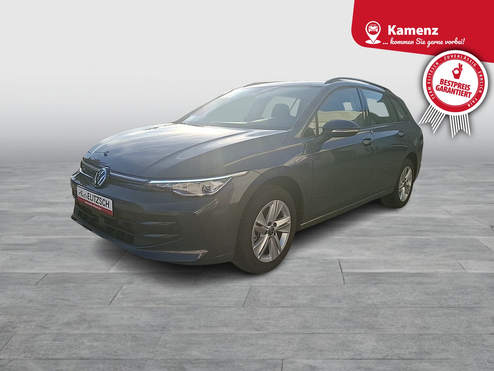 Volkswagen Golf VIII Variant TSI Life LEDplus Navi AID ACC PDC SH