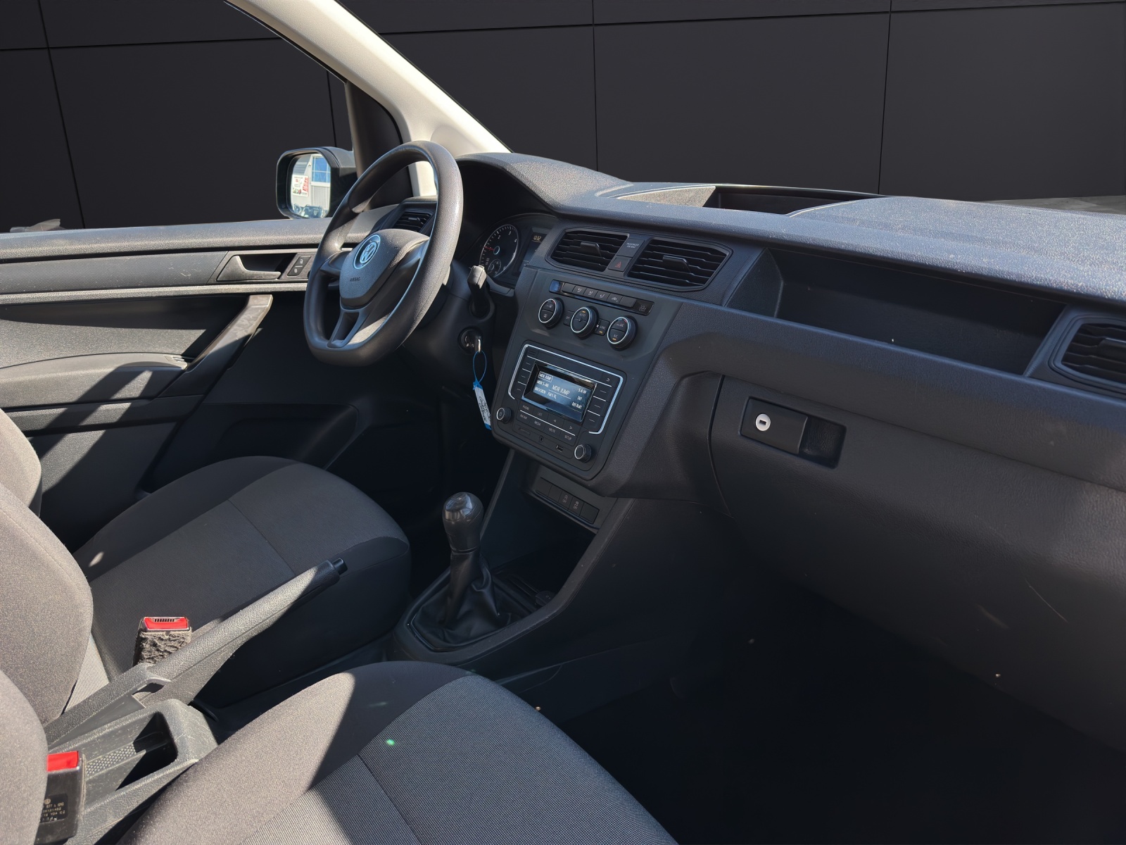 Fahrzeugabbildung Volkswagen Caddy Kasten TDI Klimaautom. Bluetooth elekt. Sp.