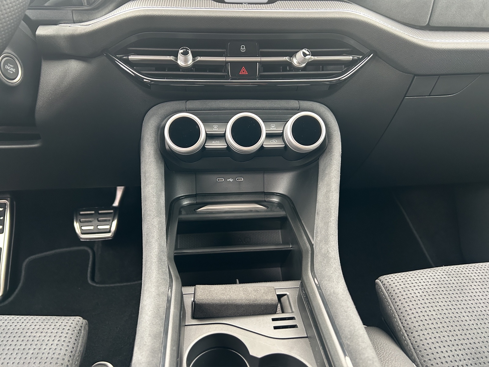 Fahrzeugabbildung SKODA Kodiaq 2.0 TDI 4x4 Sportline MATRIX AHK