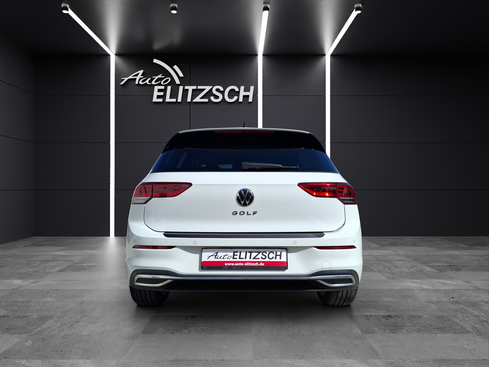 Fahrzeugabbildung Volkswagen Golf VIII TSI Style LEDplus Navi AID ACC RFK SH